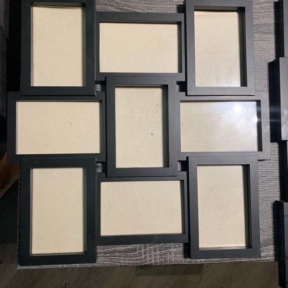 Wall picture frames (two) - Picture 3 of 3